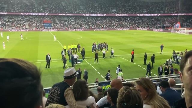 I Got VIP Seats To Watch Neymar, Mbappe & Messi смотреть онлайн