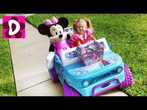 Минни Маус едет ЗА СОКРОВИЩАМИ Видео для Детей Disney Minnie Mouse and Mickey Mouse surprise Toys