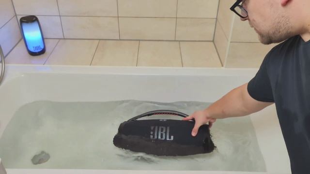 JBL BOOMBOX 3 WATERTEST!  ? Volume