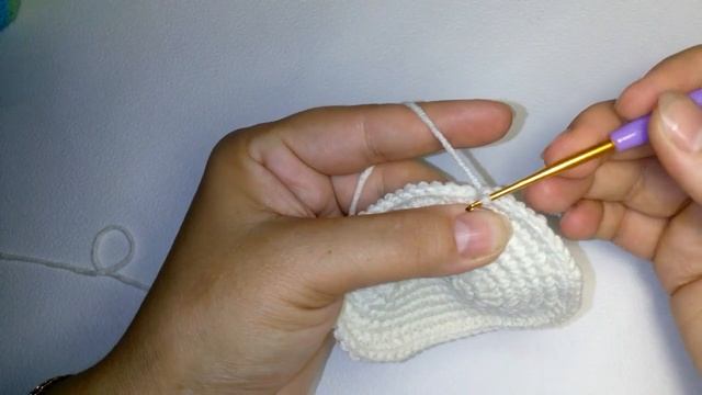 Как связать зайца амигуруми крючком Урок № 4 Ножки смотреть онлайн