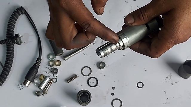 Marathon Saeyang Micromotor Lab Handpiece SDE -H37L1 Repair , MAX  RPM 45.000 , Bit Locking  Proble