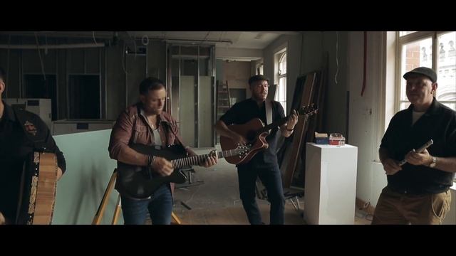 THE HIGH KINGS ORDINARY MAN смотреть онлайн