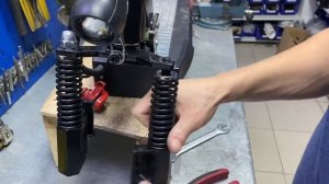 ПЕРЕДНИЙ АМОРТИЗАТОР KUGOO M4/PRO | ЗАМЕНА