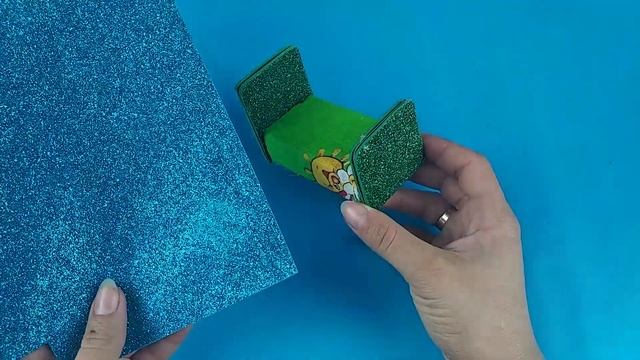Как сделать миниатюрную кровать? DIY смотреть онлайн