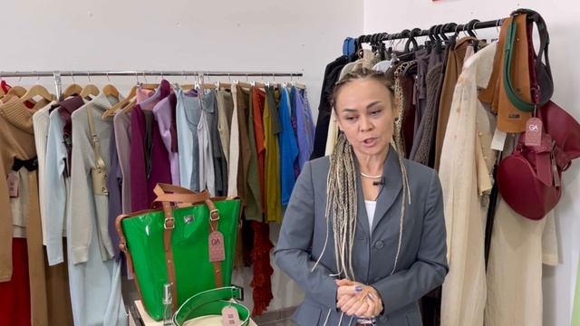 Резиденты «Квадрата». Анна Григорьева смотреть онлайн