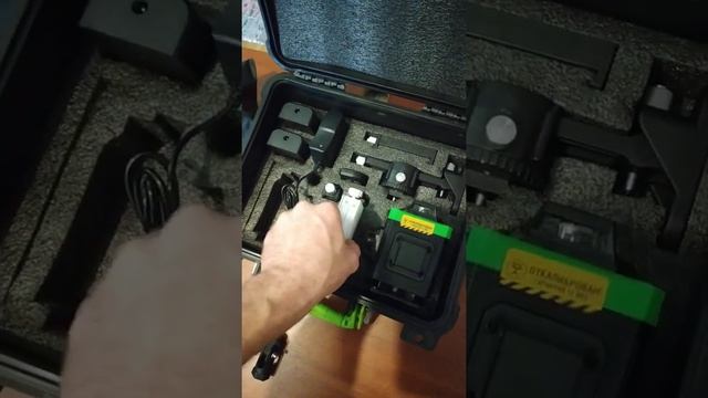 Обзор на лазерный уровень HIBIRU смотреть онлайн