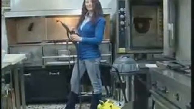 Уборка и чистка помещений и материаллов Clean Vapor Junior.flv смотреть онлайн