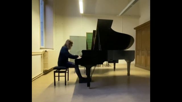 Maurice Ravel - Le Tombeau de Couperin смотреть онлайн