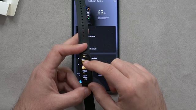 Recensione MI BAND 6 di XIAOMI. FINALMENTE DISPLAY BORDERLESS смотреть онлайн