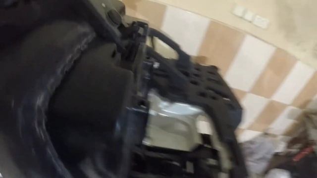 Seat repair on Polaris Sportsman 850 touring смотреть онлайн