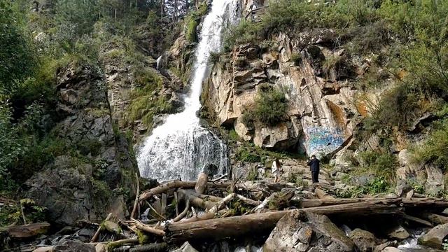 Камышлинский водопад | Естественная среда России смотреть онлайн