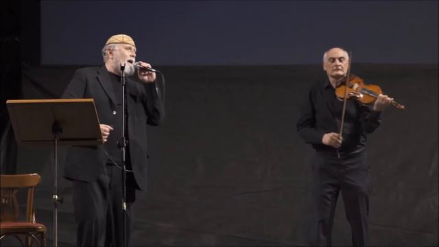Alphabets Ensemble con Moni Ovadia - Tumba la laica смотреть онлайн