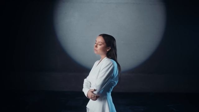 Tuğba Yurt - Açmayalım смотреть онлайн