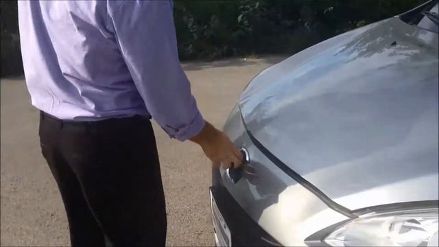 How to Raise the Hood on a Mazda5 смотреть онлайн