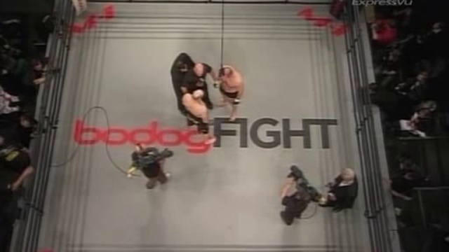 Fedor Emrlianenko PROTIV Matt Lindland смотреть онлайн