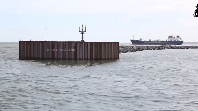 हैरान रह जाएंगे जब देखेंगे कैसे बनते हैं पानी पर पुल! | How are Bridges built on Water? смотреть онлайн