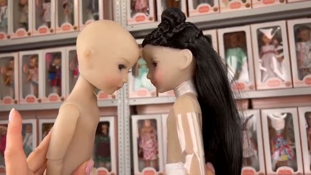 Обзор лимитной Натальи Ruby Red от магазина EuroDoll смотреть онлайн