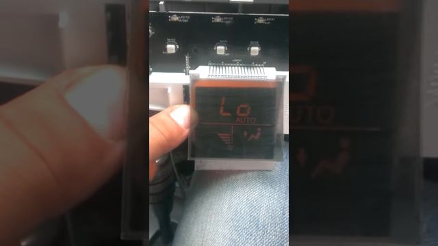 Инверсия монохромного дисплея смотреть онлайн