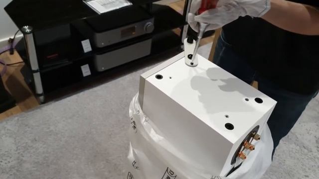 Monitor Audio Bronze 200 White. Unboxing. New Series. Instal Audio Konin смотреть онлайн
