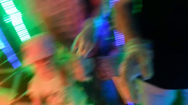 Зеркальный лабиринт (Санкт-Петербург) смотреть онлайн