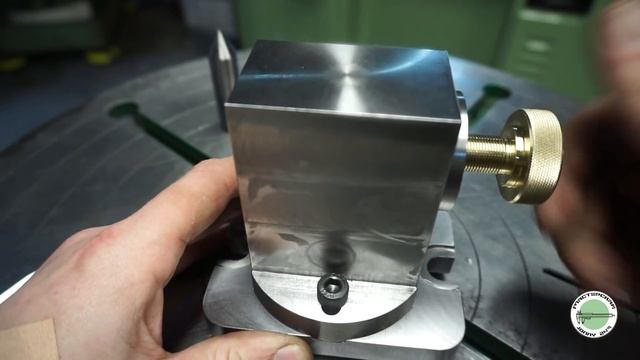 Самодельная задняя бабка к УДГ 160 смотреть онлайн