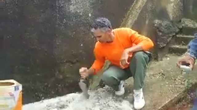 AtoRemis.AVI смотреть онлайн