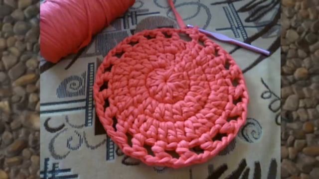 Коврик из трикотажной пряжи Macaroni