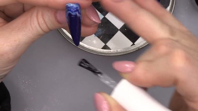How to Design Your Own Press On Nails | Doing my own nails смотреть онлайн