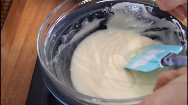 Eggless Almond Coconut Cake | Raffaello Cake смотреть онлайн