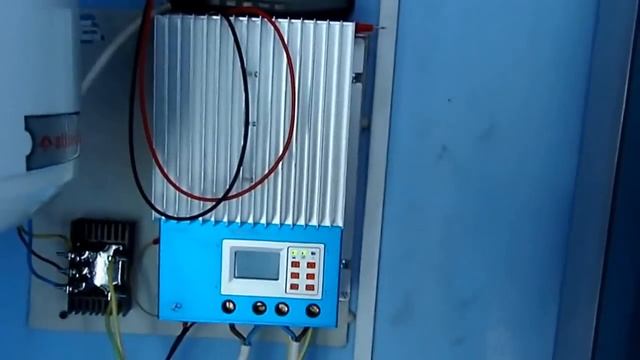 Солнечная электростанция у меня дома.