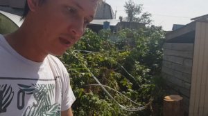Трещины и паутины на фундаменте после заливки и установка трубы канализации
