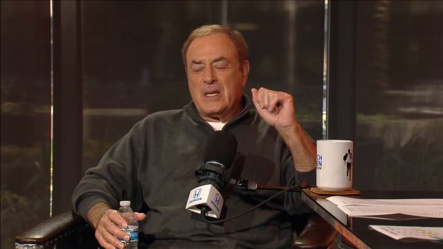 Legendary Broadcaster Al Michaels Recalls The "Miracle on Ice" & More - 2/23/17 смотреть онлайн