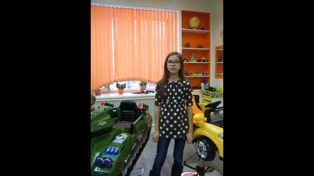 Отзыв о детской парикмахерской "Рыжик" в ТК "Шувалово" (СПб) №04 смотреть онлайн