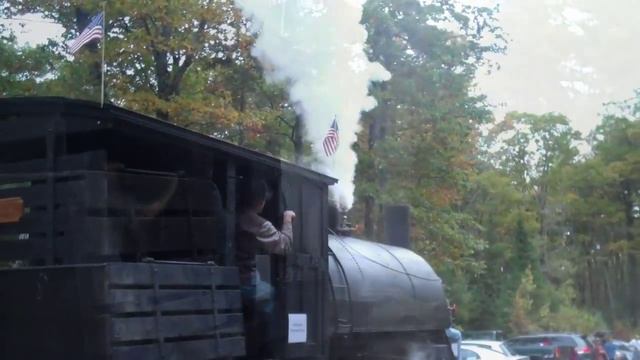 Lombard Steam Log Hauler Second Run at Living History Days смотреть онлайн