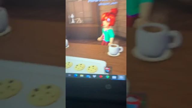 ROBLOX CABIN ROLEPLAY but in a public server...? (read desc before watching video) смотреть онлайн