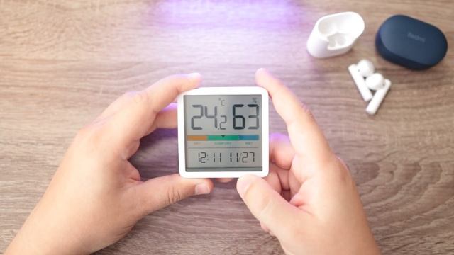 Обзор XIAOMI MIIIW Temperature Humidity Clock ► ОТЛИЧНАЯ метеостанция СЯОМИ смотреть онлайн