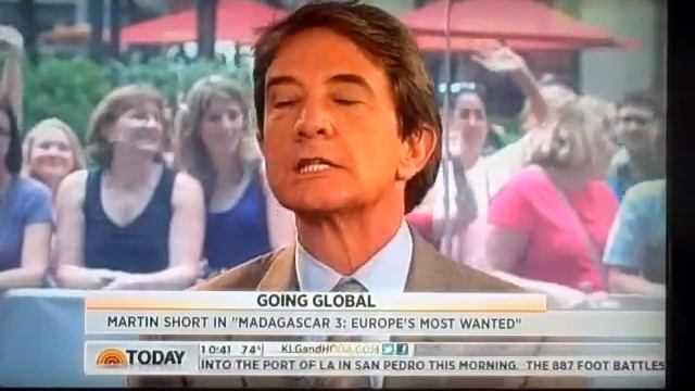 Kathie Lee Gifford forgets MARTIN SHORT wife is dead on Today Show: HUGE MISTAKE May 30 2012... смотреть онлайн