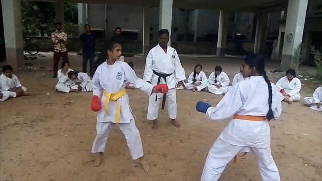 Md Sharif Ahamed Karate Training (Video-4) Fight-1: Nushrat Vs Moli смотреть онлайн