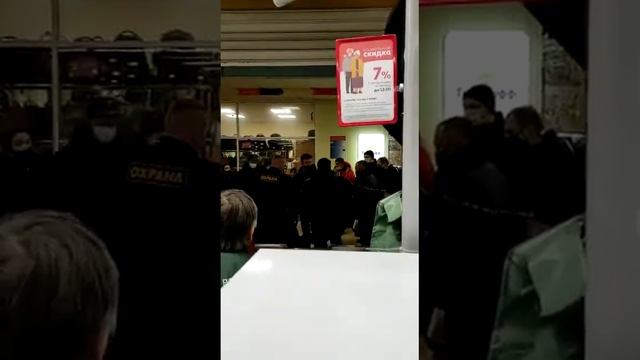 Покупатель отказался надеть маску смотреть онлайн