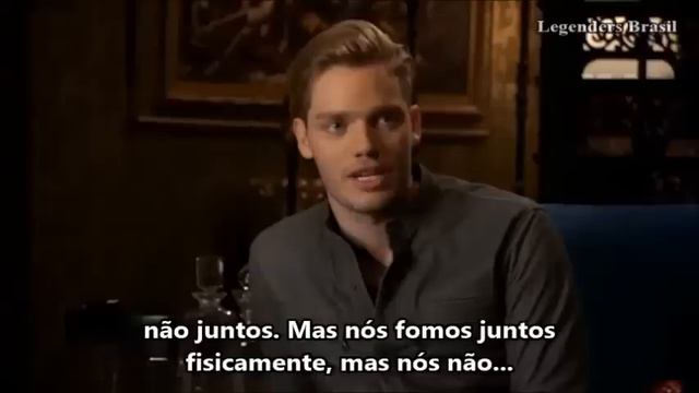 Alberto Rosende e Dom Sherwood falam sobre Domberto LEGENDADO смотреть онлайн