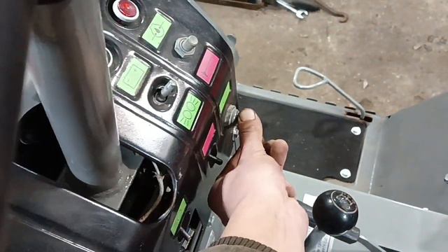 КМЗ-012 Т-012 ремонт окончен смотреть онлайн