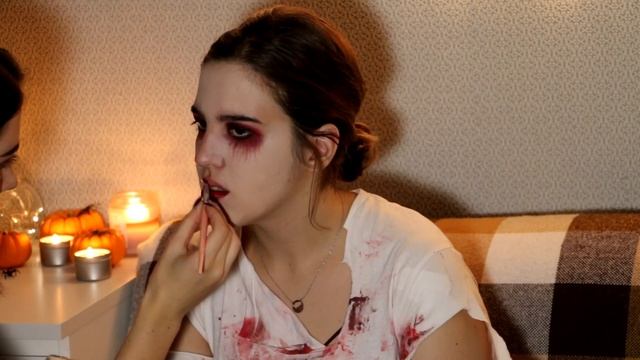 Easy Halloween makeup // САМЫЙ ЛЕГКИЙ МАКИЯЖ НА ХЭЛЛОУИН смотреть онлайн