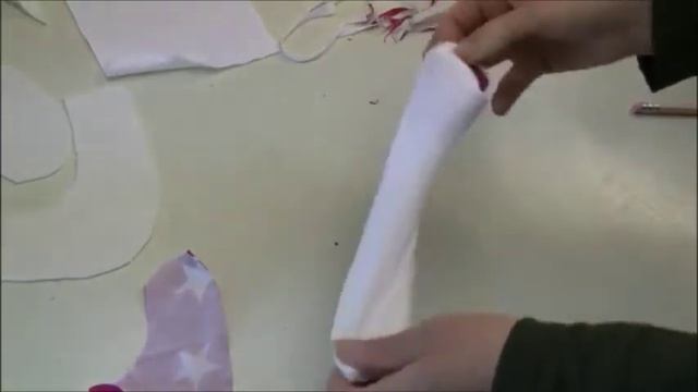 Sew Baby booties and mittens смотреть онлайн