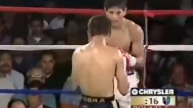 Luisito Espinosa vs Cesar Soto II - WBC World Featherweight Title .. 1999 05 15 смотреть онлайн
