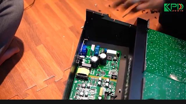 Khám phá bên trong Mixer Dynacord CMS1000 chính hãng Germany смотреть онлайн