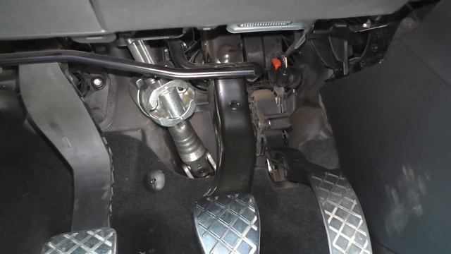 Угонщики даже не связываются, увидев "Перехват" в вашей машине! смотреть онлайн