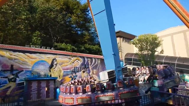 Аттракцион в EVERLAND. смотреть онлайн