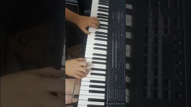 Yesterday (Cover Piano) Liberio Hernández R. смотреть онлайн