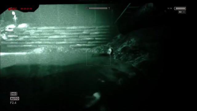 Outlast + Whistleblower DLC Review | Bits & Glory's 1 Minute Review смотреть онлайн