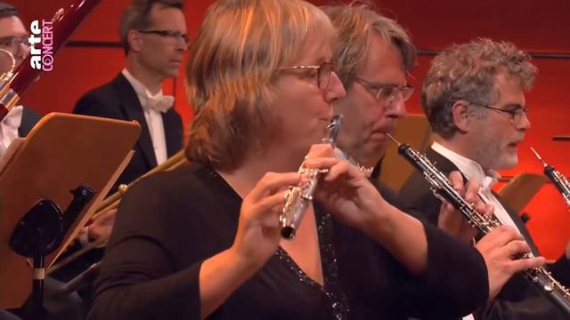 Haydn Symphony No 104 D major London Paavo Järvi Deutsche Kammerphilharmonie Bremen смотреть онлайн